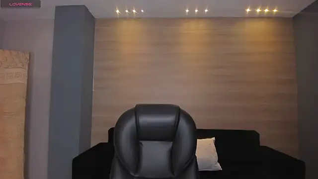 AnaisNin online show from February 4, 11:49 am