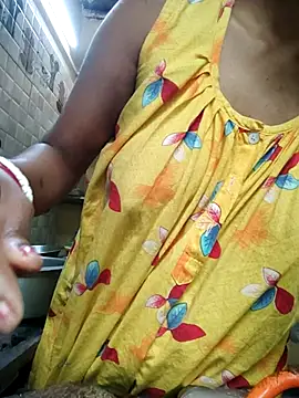 Snapshot of Bengoli--bhabhi chatting on February 27, 1:38 am Bengoli--bhabhi online show from February 27, 1:38 am