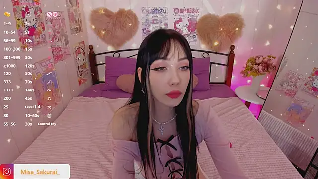 Misa Sakurai online show from March 7, 10:10 pm