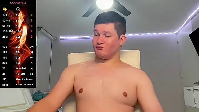 Lorenzo hernandez online show from September 27, 12:15 am