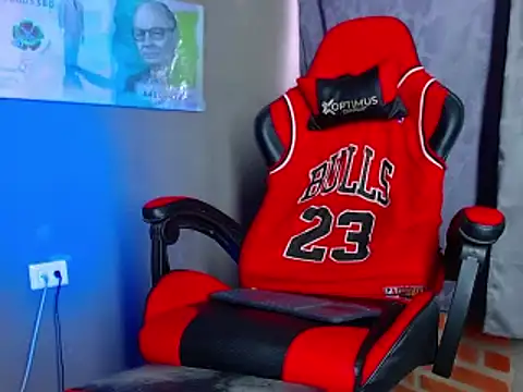 smoker445 online show from March 9, 12:31 pm