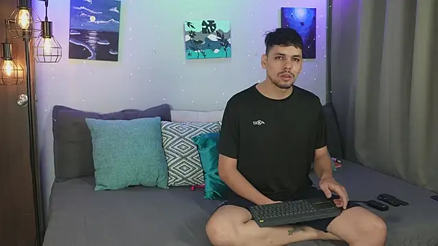 Cleoanubis- online show from November 2, 5:43 am