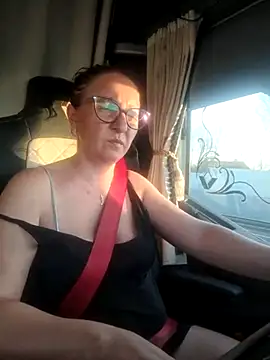 cuplubijoanna online show from March 5, 7:16 am