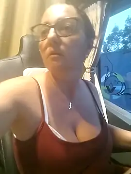 cuplubijoanna online show from September 9, 5:29 am