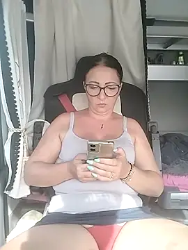 cuplubijoanna online show from September 10, 1:33 pm