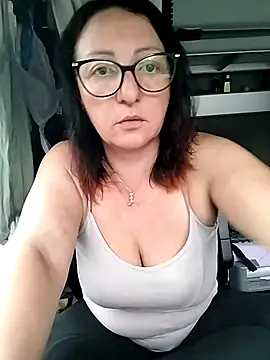 cuplubijoanna online show from November 1, 7:54 am