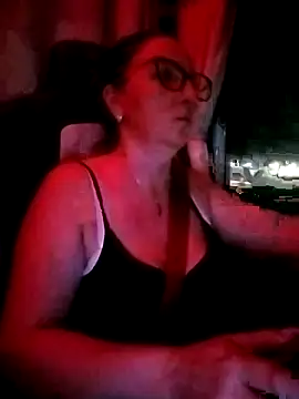 cuplubijoanna online show from November 12, 8:30 pm