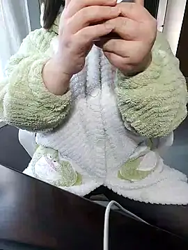 palzkybi123 online show from January 14, 6:24 am