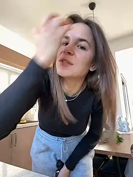 JuicyFruits93 online show from January 3, 6:01 am