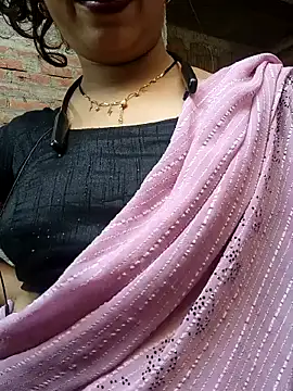 Snapshot of Simaran_bhabhi chatting on February 2, 10:02 am Simaran bhabhi online show from February 2, 10:02 am