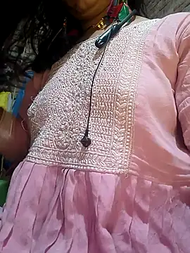 Snapshot of Simaran_bhabhi chatting on February 4, 4:08 pm Simaran bhabhi online show from February 4, 4:08 pm