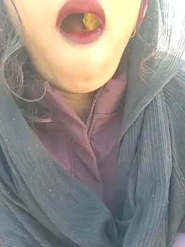 Snapshot of Simaran_bhabhi chatting on February 7, 5:52 am Simaran bhabhi online show from February 7, 5:52 am