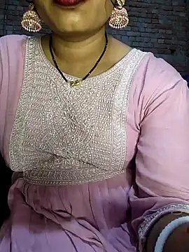 Snapshot of Simaran_bhabhi chatting on February 7, 3:41 pm Simaran bhabhi online show from February 7, 3:41 pm