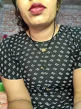 Snapshot of Simaran_bhabhi chatting on March 1, 4:15 am Simaran bhabhi online show from March 1, 4:15 am