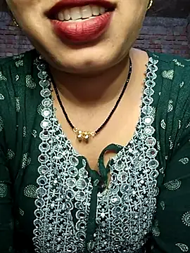 Snapshot of Simaran_bhabhi chatting on March 4, 4:17 am Simaran bhabhi online show from March 4, 4:17 am