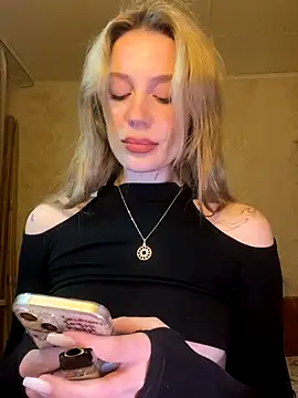 meanexx online show from September 15, 4:29 pm