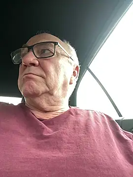 biggandybig online show from February 21, 3:32 pm