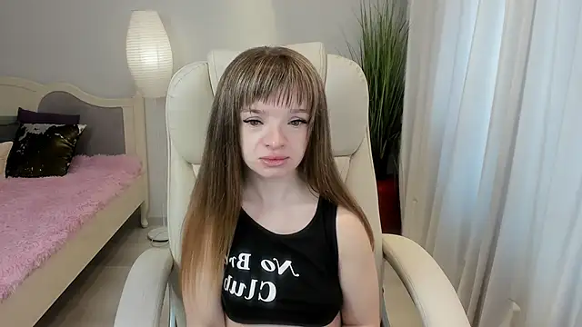 Eva Rosec online show from March 22, 7:04 am