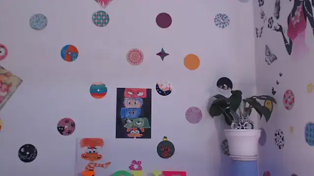 Yaumiko online show from January 18, 4:42 pm