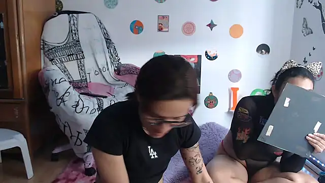 Yaumiko online show from February 20, 4:14 pm