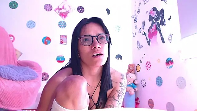 Yaumiko online show from March 7, 3:18 pm