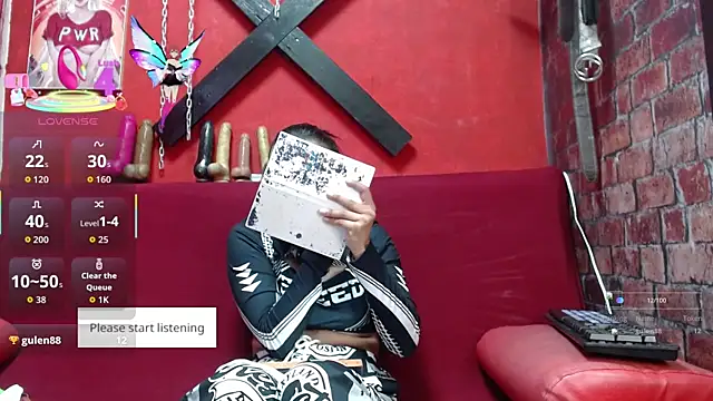 Yaumiko online show from September 12, 4:40 pm