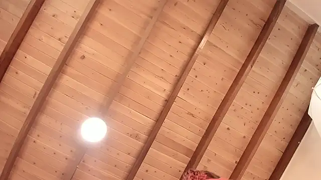 Twwiiggy online show from February 24, 11:09 pm