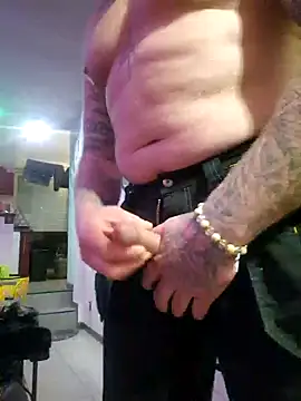 RomWoolf online show from January 14, 9:51 pm