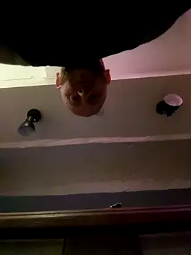 RomWoolf online show from February 1, 12:29 am