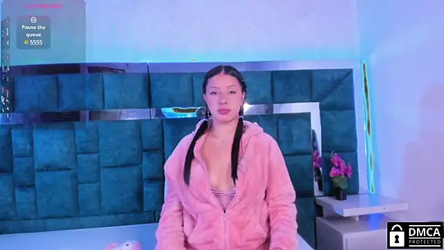 Venus velez  online show from January 15, 1:09 pm