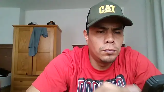 Snapshot of lozter345 chatting on September 9, 6:40 pm lozter345 online show from September 9, 6:40 pm