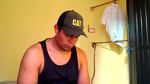 Snapshot of lozter345 chatting on September 13, 4:29 pm lozter345 online show from September 13, 4:29 pm