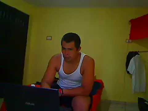 Snapshot of lozter345 chatting on September 23, 4:54 pm lozter345 online show from September 23, 4:54 pm