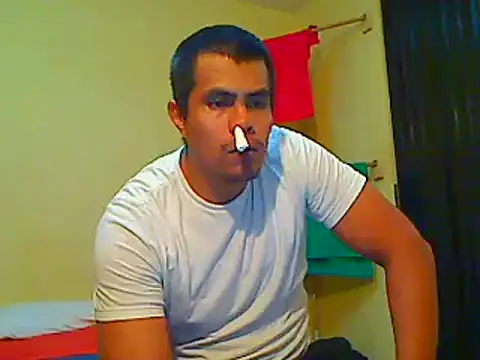 Snapshot of lozter345 chatting on September 24, 5:11 am lozter345 online show from September 24, 5:11 am