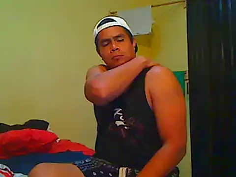 Snapshot of lozter345 chatting on October 2, 1:34 am lozter345 online show from October 2, 1:34 am