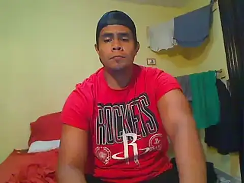 Snapshot of lozter345 chatting on October 10, 1:04 am lozter345 online show from October 10, 1:04 am