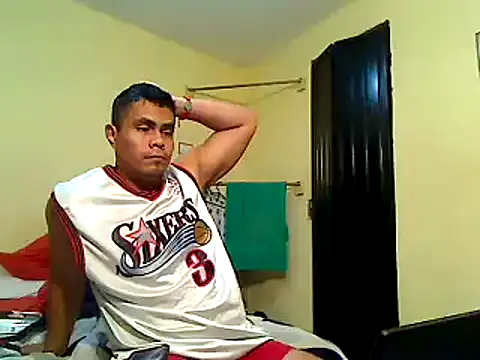 Snapshot of lozter345 chatting on October 26, 9:26 am lozter345 online show from October 26, 9:26 am