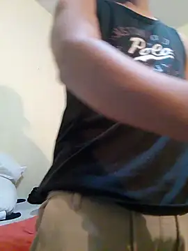 Snapshot of lozter345 chatting on November 26, 6:36 am lozter345 online show from November 26, 6:36 am