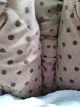 Snapshot of Mie610 chatting on January 12, 6:39 am Mie610 online show from January 12, 6:39 am