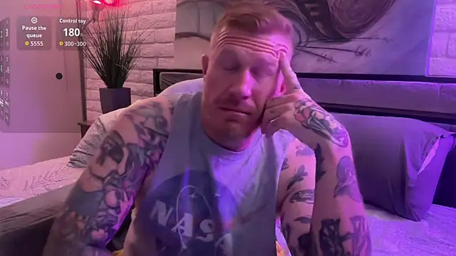 Snapshot of JeffJocc chatting on November 30, 6:28 am JeffJocc online show from November 30, 6:28 am