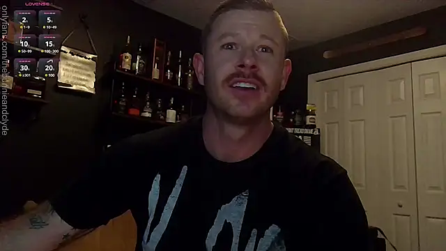 Snapshot of chillinthemosttt chatting on March 1, 2:59 am chillinthemosttt online show from March 1, 2:59 am