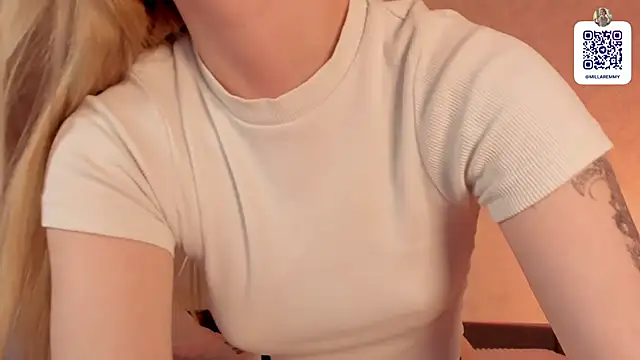 milla remmy online show from March 12, 10:50 pm