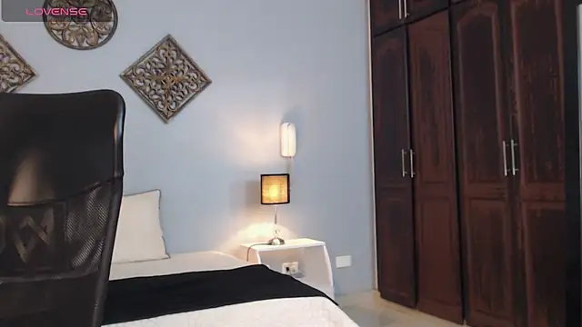 JeremyLowe online show from March 13, 1:07 pm