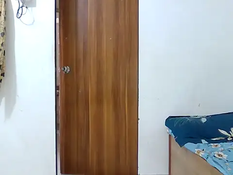 sparkling queen online show from January 6, 3:31 am