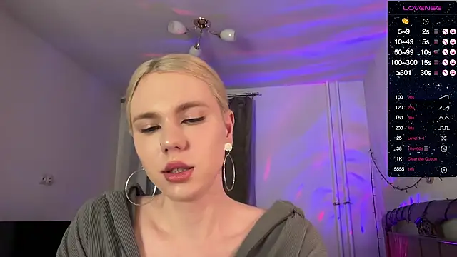 Snapshot of DanielPaige_ chatting on January 17, 9:28 pm DanielPaige online show from January 17, 9:28 pm