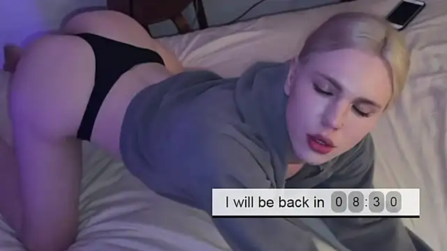 Snapshot of DanielPaige_ chatting on February 2, 1:52 pm DanielPaige online show from February 2, 1:52 pm