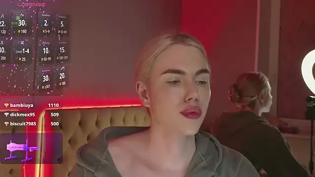 Snapshot of DanielPaige_ chatting on February 14, 7:33 pm DanielPaige online show from February 14, 7:33 pm