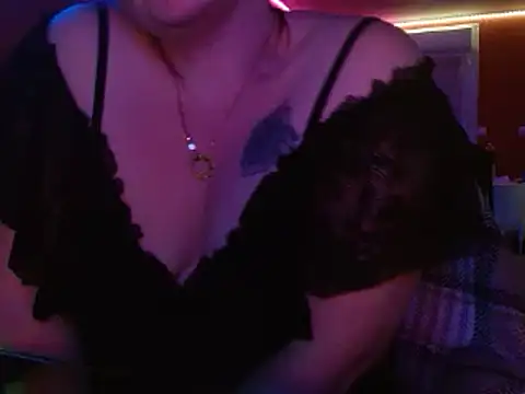 cruellaculdenfer67 online show from February 10, 10:51 pm