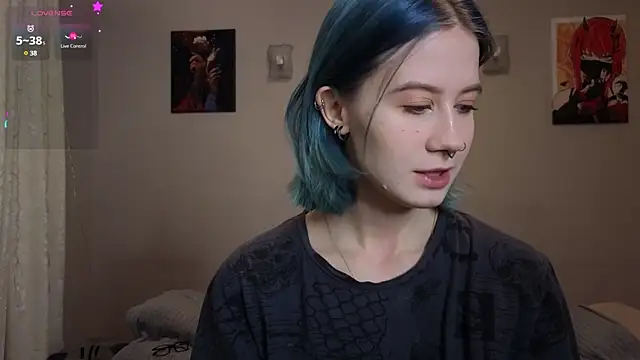 Snapshot of christy_memeow chatting on February 8, 3:21 pm christy memeow online show from February 8, 3:21 pm