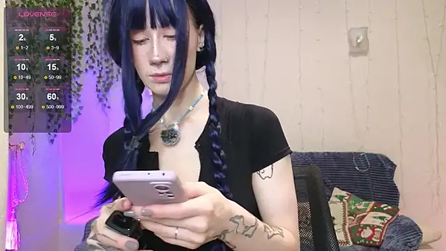 Snapshot of christy_memeow chatting on October 31, 5:58 pm christy memeow online show from October 31, 5:58 pm